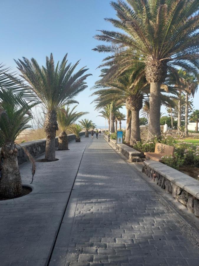 Playa Del Ingles Vitamine D Garantie Сан-Бартоломе Экстерьер фото